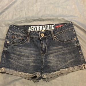 Hydraulic women’s designer shorts size 9/10 great look